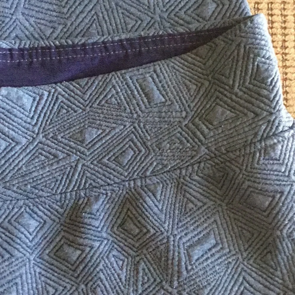 Merona Medium Blue geometric print leggings